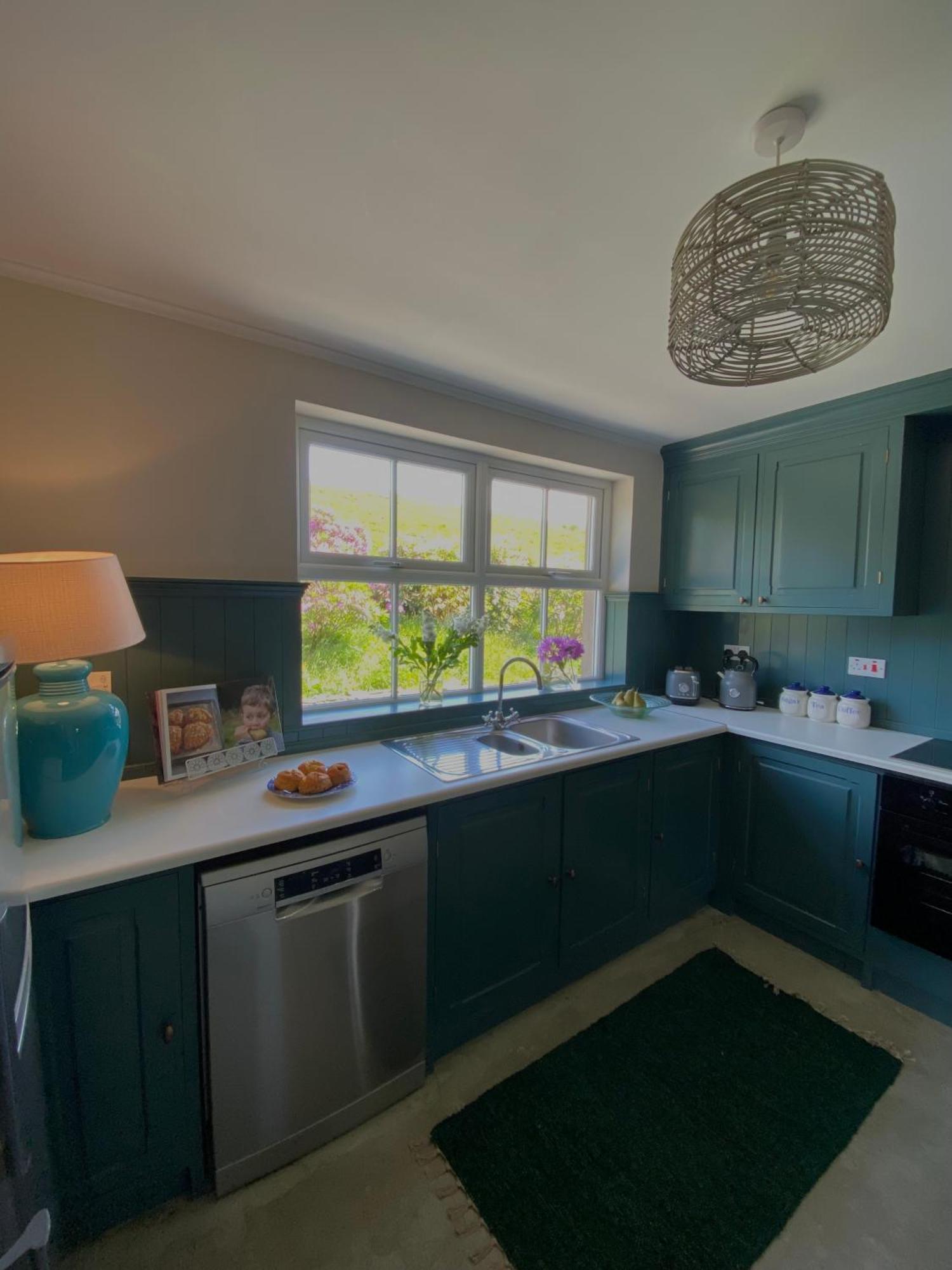 Shanakeever Farm - 3 Bedroom Apartment Кліфден Екстер'єр фото